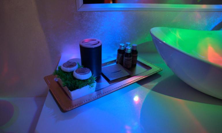 Deluxe room PINK 9 cu cada cu hidromasaj